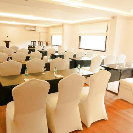 Hotel Central Park Manipal Exterior photo