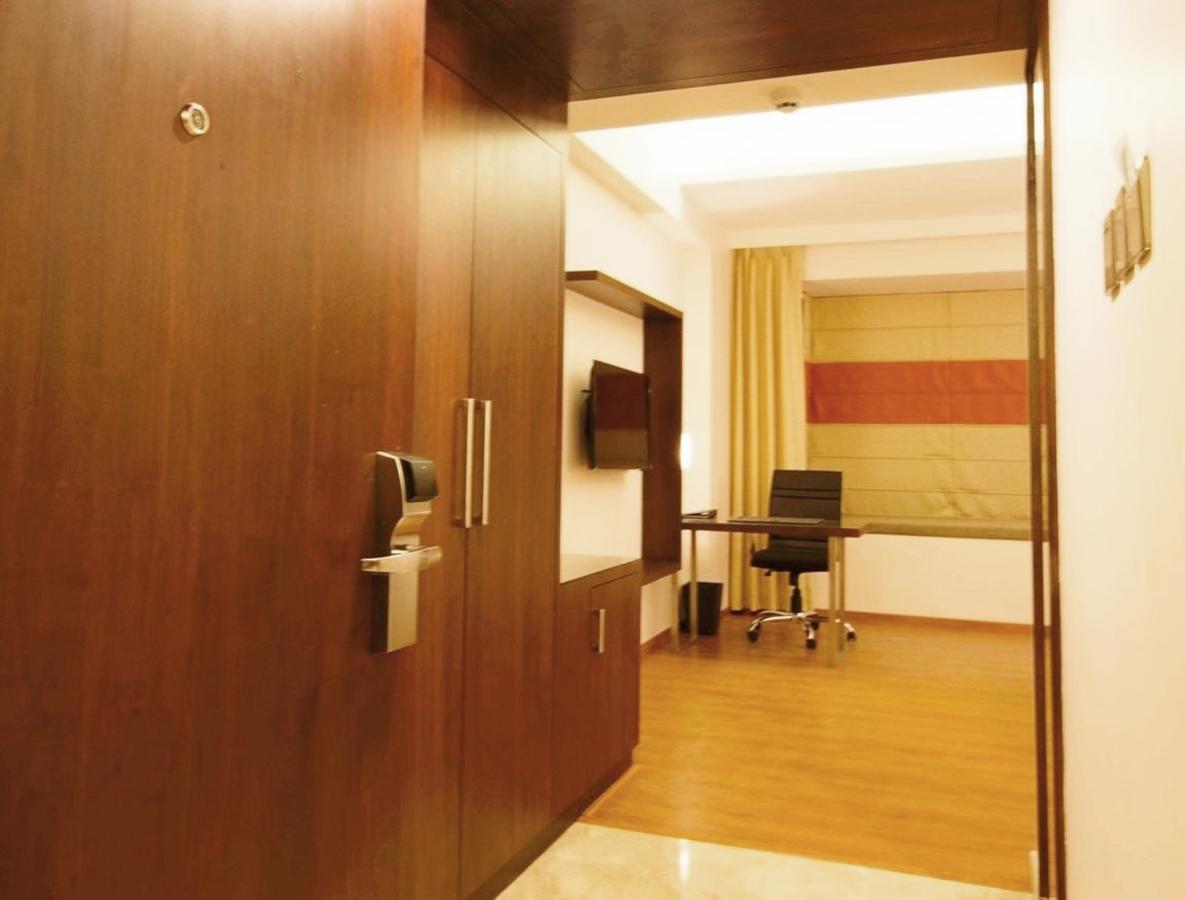 Hotel Central Park Manipal Exterior photo