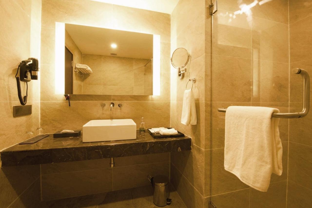 Hotel Central Park Manipal Exterior photo