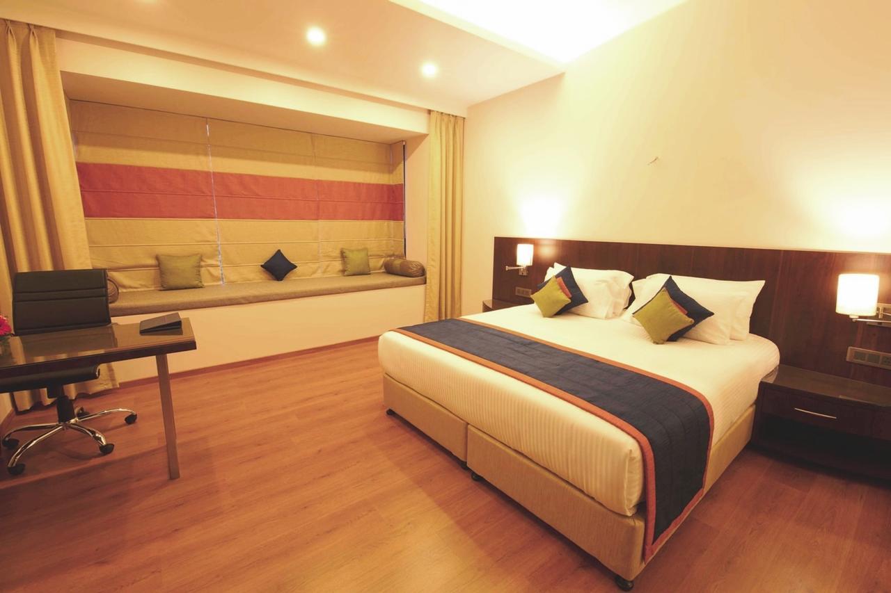 Hotel Central Park Manipal Exterior photo