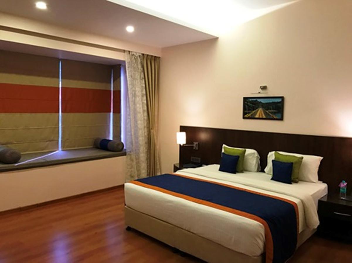 Hotel Central Park Manipal Exterior photo