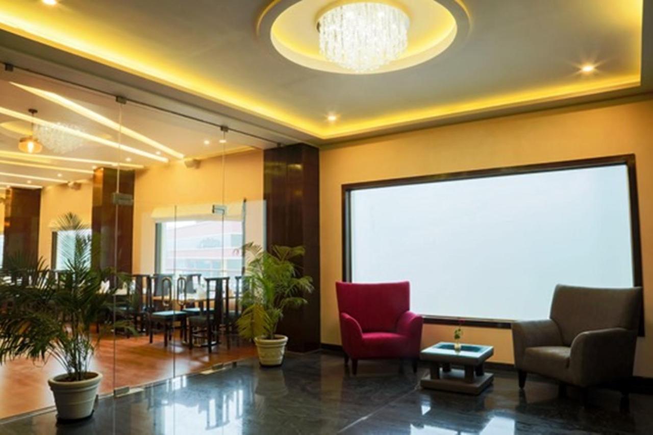 Hotel Central Park Manipal Exterior photo